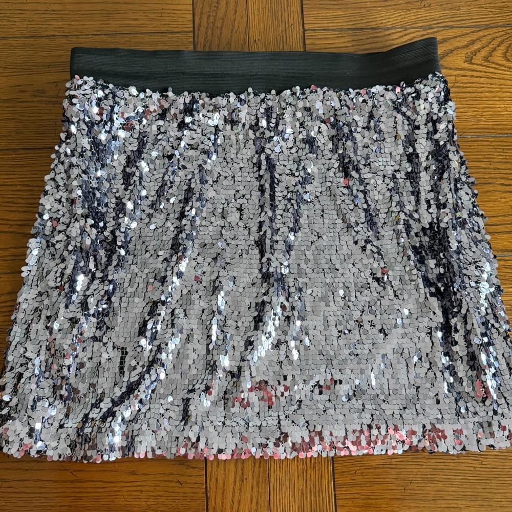 Dash by Kardashian Women Large Sequin Mini Skirt Silver Party Glam Night Out - Picture 9 of 10